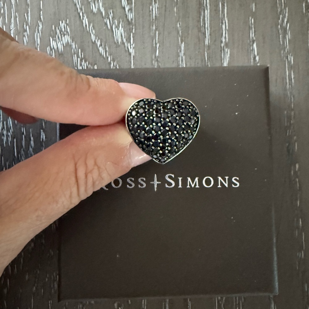 Ross-Simons Sparkling Black Heart Ring